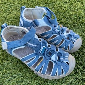 KEEN kids waterproof shoes